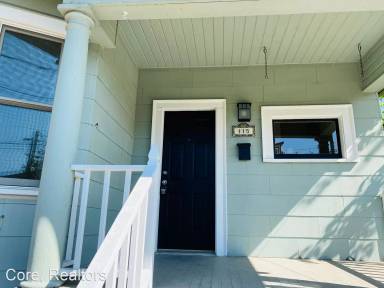 Main picture of 115 N Blandena St