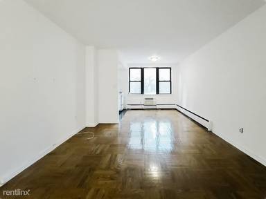 Main picture of 1380 York Ave