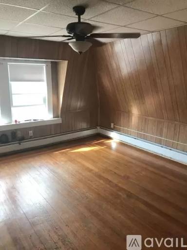 Main picture of 620 Cohannet St