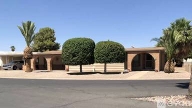 Main picture of 463 S 80th Pl