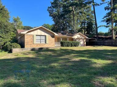 Main picture of 1013 Lori Dr