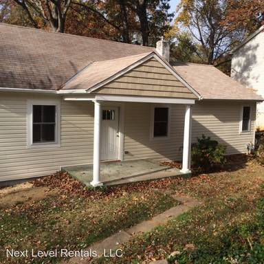 Main picture of 117 E Deer Park Dr