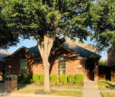 Main picture of 4913 Six Gun Ln