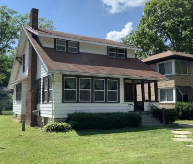 Main picture of 425 Division St