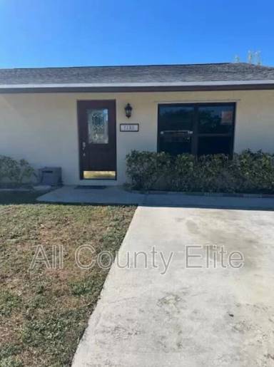 Main picture of 5105 Cornell Walk