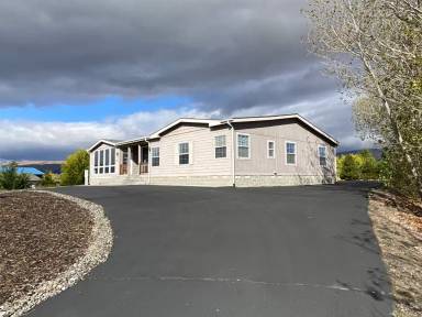 Main picture of 407 Sunridge Ave
