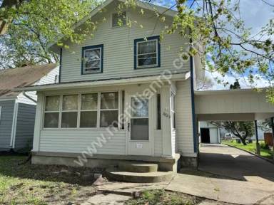 Main picture of 2822 Chestnut St