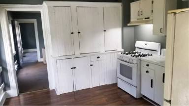 Main picture of 38 Sherman St