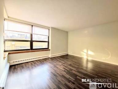 Main picture of Wellington Place Apartments