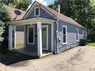 Main picture of 132 Carlisle Ave