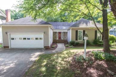 Main picture of 2617 Baytree Dr