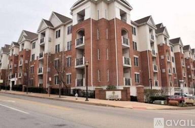 Main picture of Grande At Riverview