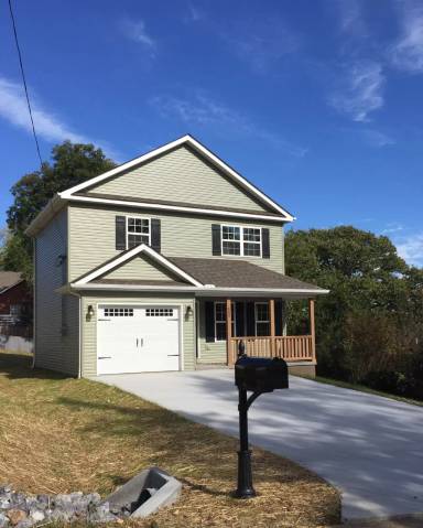 Main picture of 608 Pearson Springs Rd