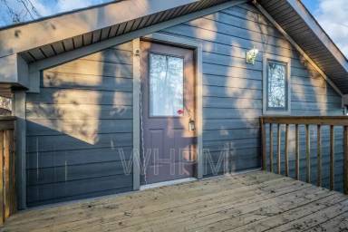 Main picture of 869 Pinnacle Hill Rd