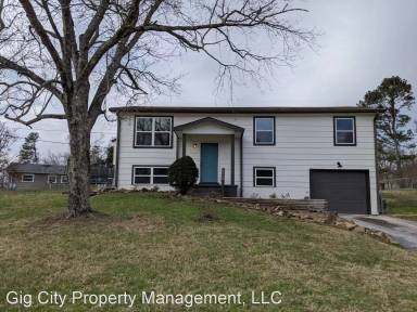 Main picture of 6211 Canoe Ln