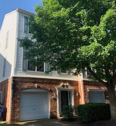 Main picture of 5413 Rebecca Lynn Ln