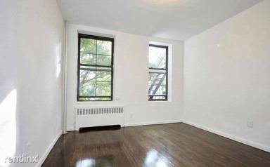 Main picture of 284 East 10th St
