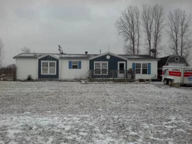 Main picture of 13660 Schiller Rd