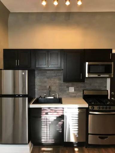 Main picture of 227 N Negley Ave