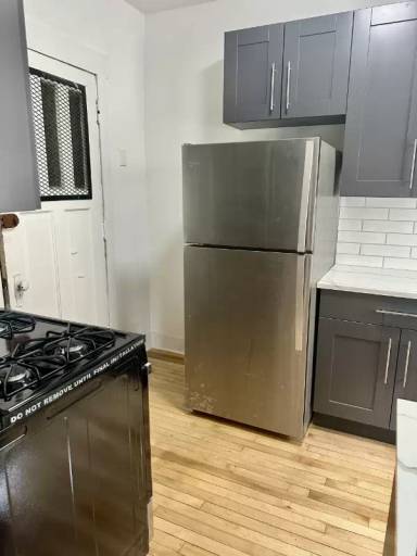 Main picture of 1344 W Hood Ave