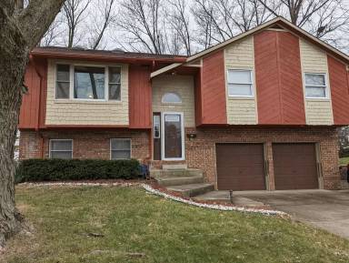 Main picture of 911 Avey Ln