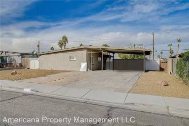 Main picture of 982 King Richard Ave