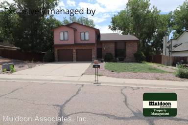 Main picture of 111 Ironweed Dr