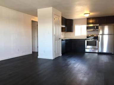 Main picture of 1080 S Eliot St