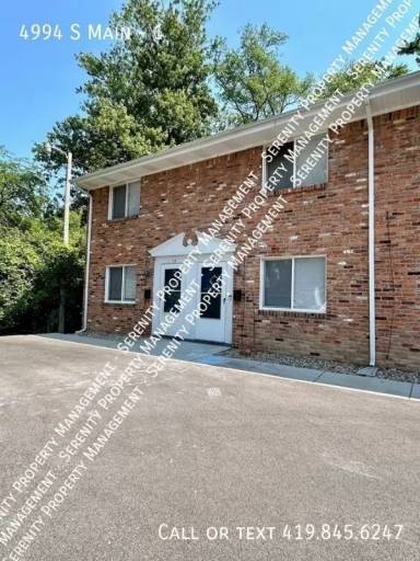Main picture of 4994 Main St