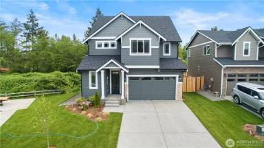 Main picture of 17401 75th Avenue Ct E