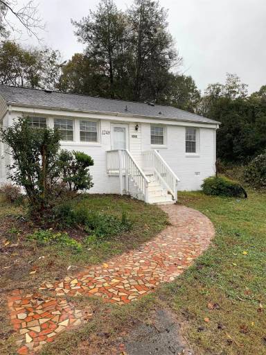 Main picture of 1238 West Blvd