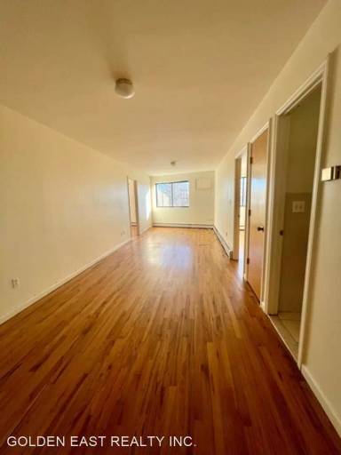 Main picture of 6680 69th St