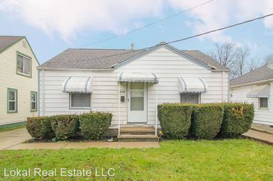 Main picture of 12618 Lena Ave
