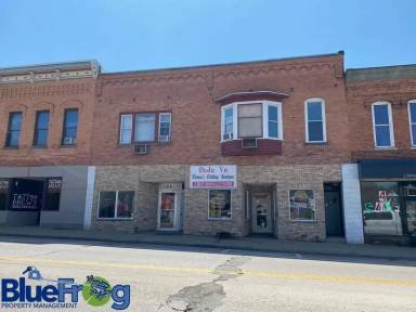 Main picture of 108 E Huron St