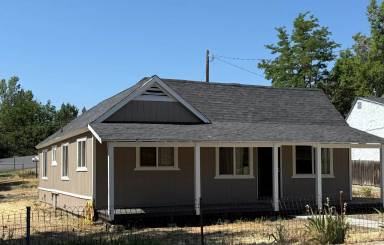 Main picture of 705 W Miner St