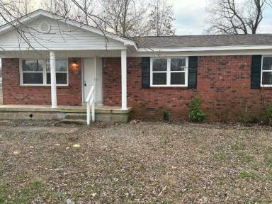 Main picture of 134 Tisdale St
