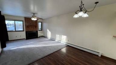 Main picture of 1630 Eastridge Dr