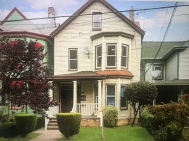 Main picture of 103 Hudson Ave