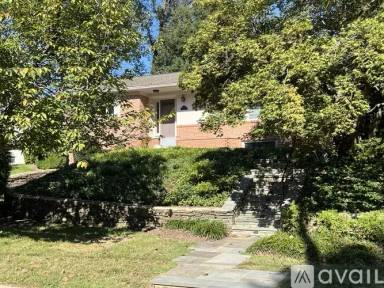 Main picture of 6805 Millwood Rd