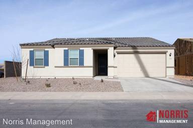 Main picture of 1536 E Desert Breeze Dr