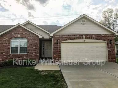Main picture of 48 Oak Point Cir