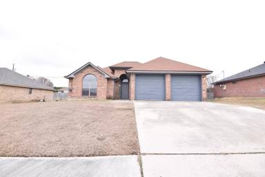 Main picture of 4806 Glennwood Dr