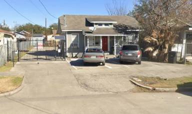 Main picture of 7533 Canal St