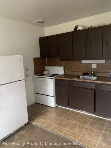 Main picture of Glendale Manor