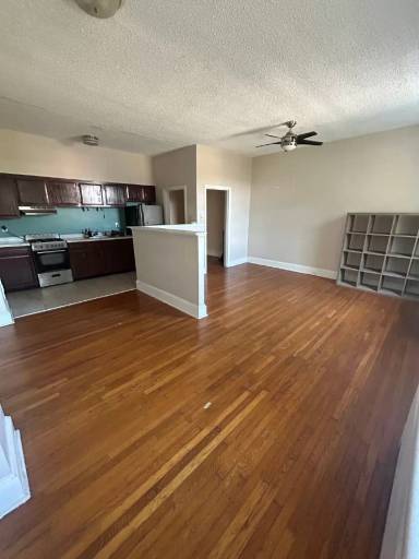 Main picture of 437 E Girard Ave