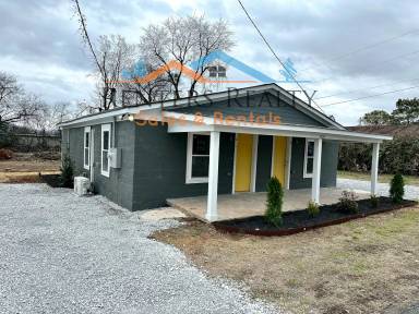 Main picture of 2303 12th St SW