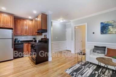 Main picture of 120 D St