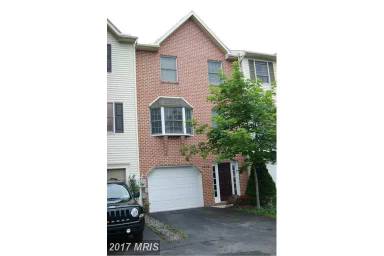 Main picture of 1553 Brechbill Rd