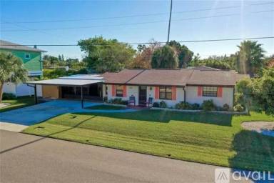 Main picture of 203 162nd Ave
