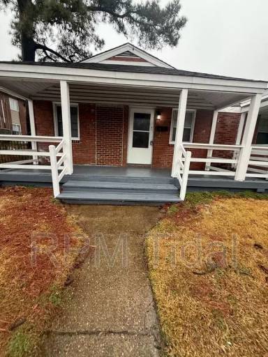 Main picture of 505 Randolph Rd